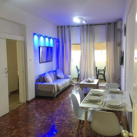 Larnaca Beach Apartment 1A Esterno foto