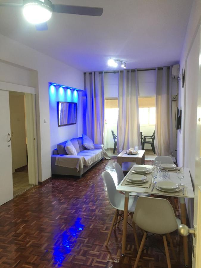 Larnaca Beach Apartment 1A Esterno foto